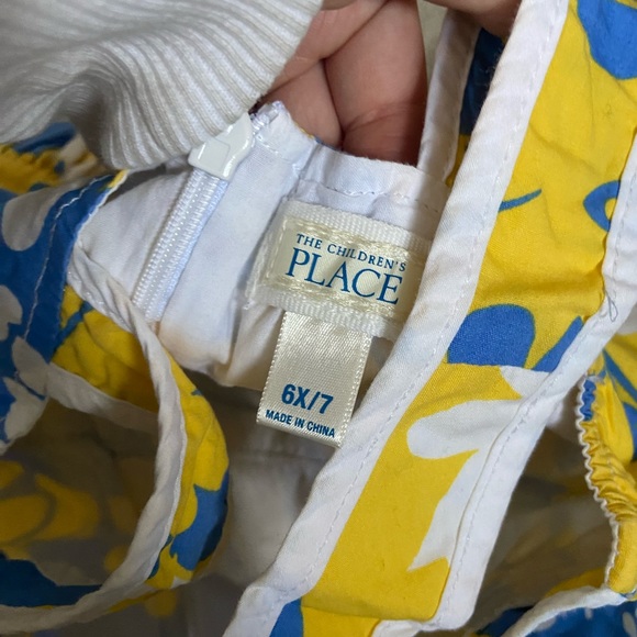 The Children’s Place Floral Dress - Picture 2 of 3